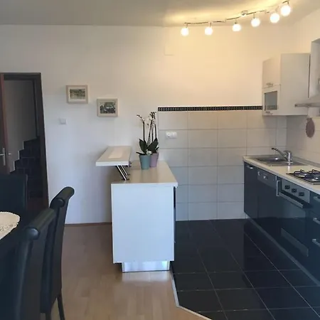 Kate's Apartment Tisno