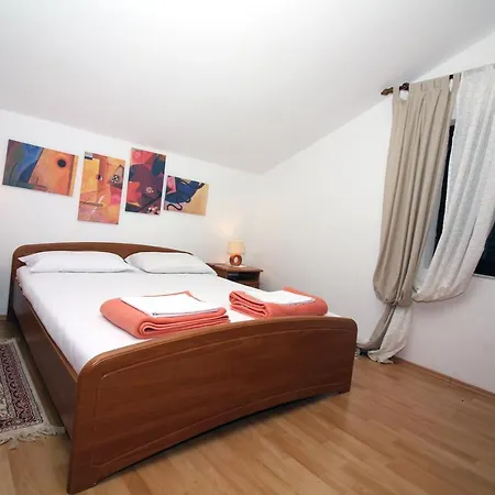 Kate's Apartment Tisno