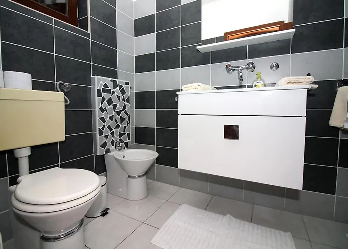 Kate's Appartement Tisno